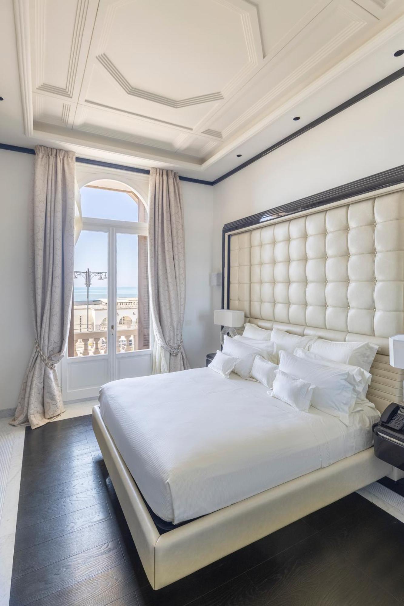 Grand Hotel Principe Di Piemonte Viareggio Camera foto